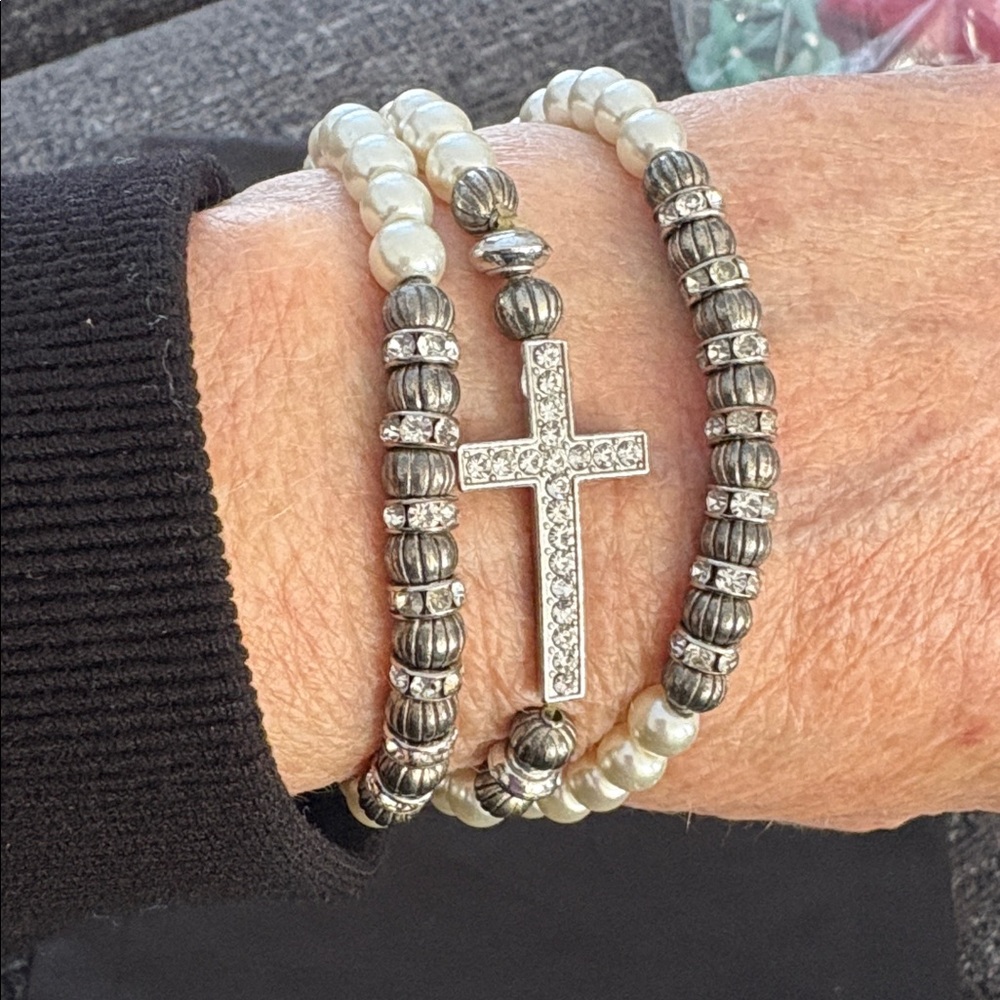 Bracket or necklace